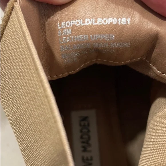 Steve Madden Women's Tan Suede Chelsea Boots - Picture 6 of 7